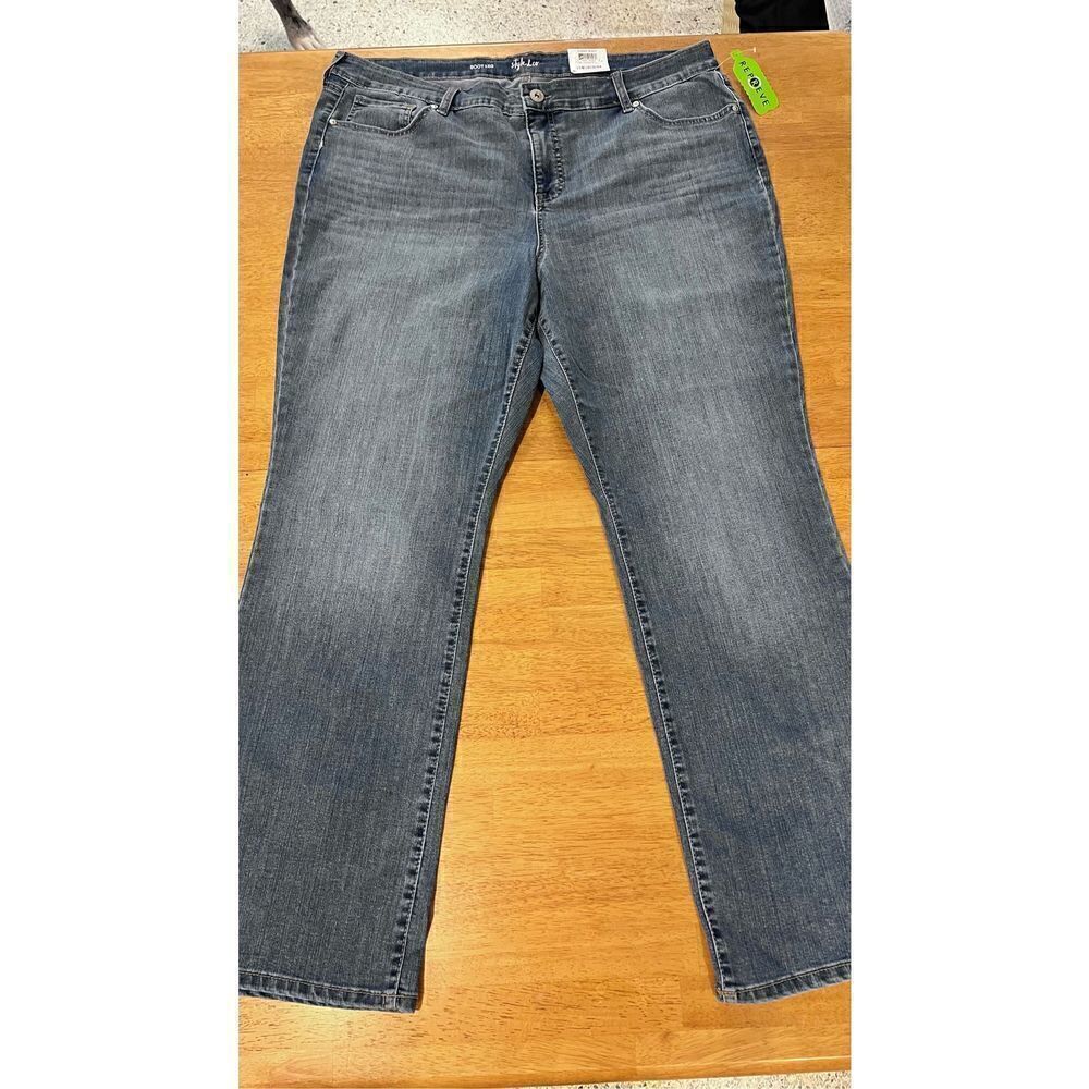 STYLE & CO HIGH RISE CURVY BOOT CUT JEANS SIZE WOMENS 20 P1-202 NEW
